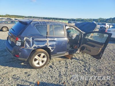Trzecie zdjęcie samochodu z tyłu: 2016 JEEP COMPASS SPORT VIN:1C4NJCBB0GD698972 - miniatura