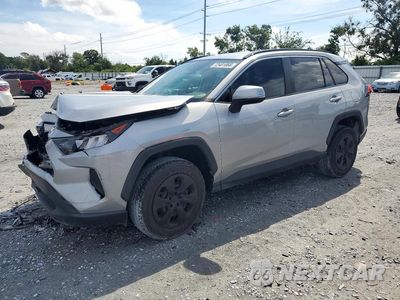 2021 TOYOTA RAV4 LE 2T3K1RFV3MW126352 - główne zdjęcie licytacji z USA - miniatura