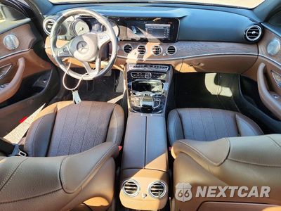 Zdjęcie 8 z 12 samochodu: 2017 MERCEDES-BENZ E 300 VIN:WDDZF4JB0HA009337 - miniatura
