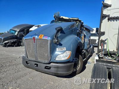 2022 KENWORTH T680 SEMI TRUCK 1XKYD49X3NJ492463 - główne zdjęcie licytacji z USA - miniatura
