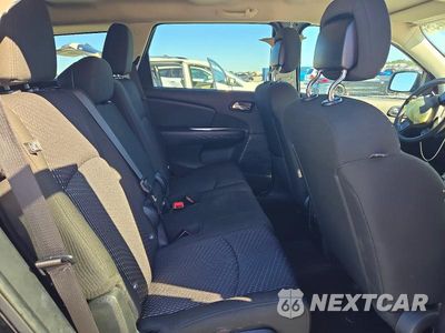 Zdjęcie 11 z 13 samochodu: 2020 DODGE JOURNEY SE VIN:3C4PDCAB2LT261898 - miniatura