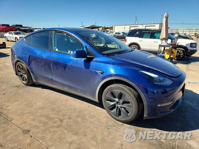 Czwarte zdjęcie samochodu z boku: 2025 TESLA MODEL Y VIN:7SAYGDED8SA354189 - miniatura