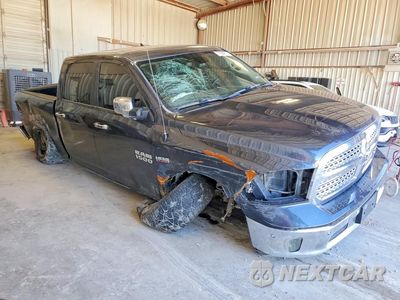 Czwarte zdjęcie samochodu z boku: 2017 RAM 1500 LARAMIE VIN:1C6RR6NT5HS805969 - miniatura