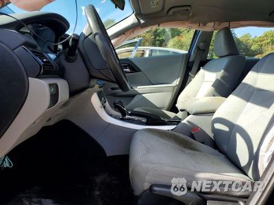 Zdjęcie 7 z 12 samochodu: 2016 HONDA ACCORD LX VIN:1HGCR2F39GA161114 - miniatura