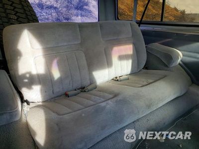 Zdjęcie 11 z 14 samochodu: 1990 CHEVROLET BLAZER V10 VIN:1GNEV18K0LF123714 - miniatura