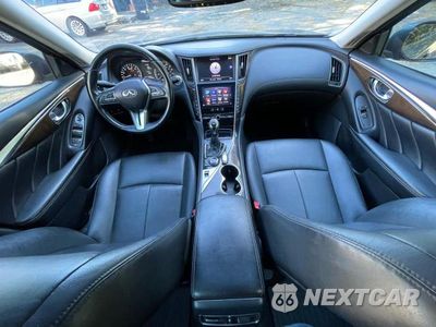 Zdjęcie 9 z 14 samochodu: 2018 INFINITI Q50 3.0T LUXE VIN:JN1EV7ARXJM442262 - miniatura