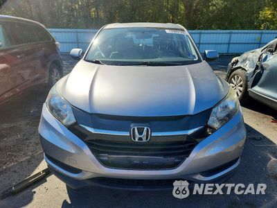 Piąte zdjęcie samochodu w środku: 2018 HONDA HR-V LX VIN:3CZRU6H3XJG702461 - miniatura