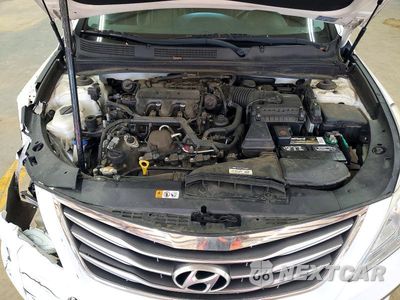 Zdjęcie 11 z 12 samochodu: 2017 HYUNDAI AZERA LIMITED VIN:KMHFH4JG5HA581986 - miniatura