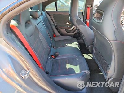Zdjęcie 10 z 12 samochodu: 2025 MERCEDES-BENZ CLA AMG 35 4MATIC VIN:W1K5J5BB3SN514578 - miniatura