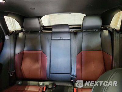 Zdjęcie 10 z 13 samochodu: 2024 LAND ROVER RANGE ROVER VELAR DYNAMIC HSE VIN:SALYM2FU3RA381808 - miniatura