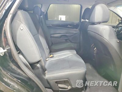 Zdjęcie 11 z 13 samochodu: 2019 KIA SORENTO L VIN:5XYPG4A36KG561391 - miniatura