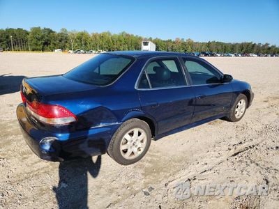 Trzecie zdjęcie samochodu z tyłu: 2001 HONDA ACCORD EX VIN:JHMCG66821C005675 - miniatura
