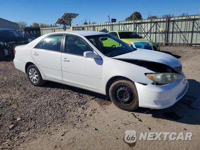 Czwarte zdjęcie samochodu z boku: 2005 TOYOTA CAMRY LE VIN:4T1BE30K65U616441 - miniatura