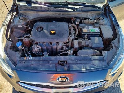 Zdjęcie 11 z 12 samochodu: 2020 KIA FORTE LXS VIN:3KPF24AD1LE240182 - miniatura