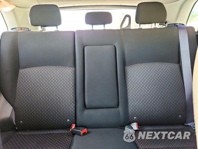 Zdjęcie 10 z 13 samochodu: 2019 MITSUBISHI OUTLANDER SPORT ES VIN:JA4AP3AU7KU034381 - miniatura