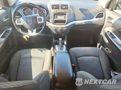 Zdjęcie 8 z 12 samochodu: 2020 DODGE JOURNEY SE VIN:3C4PDCAB8LT274607 - miniatura