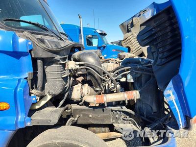 Zdjęcie 11 z 14 samochodu: 2016 FREIGHTLINER CASCADIA 125 SEMI TRUCK VIN:3AKJGLD57GSHC3890 - miniatura