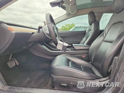 Zdjęcie 7 z 12 samochodu: 2019 TESLA MODEL 3 VIN:5YJ3E1EA5KF434344 - miniatura