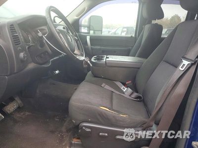 Zdjęcie 7 z 12 samochodu: 2013 CHEVROLET SILVERADO K1500 LT VIN:1GCRKSE70DZ331570 - miniatura