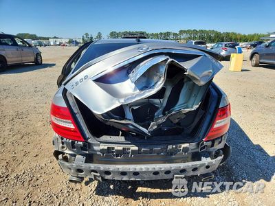 Zdjęcie 6 z 13 samochodu: 2013 MERCEDES-BENZ C 300 4MATIC VIN:WDDGF8AB0DG137406 - miniatura