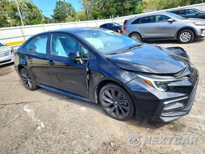 Czwarte zdjęcie samochodu z boku: 2023 TOYOTA COROLLA SE VIN:5YFS4MCE6PP144499 - miniatura