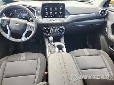 Zdjęcie 8 z 13 samochodu: 2026 CHEVROLET BLAZER 2LT VIN:3GNKBCR42TS174019 - miniatura