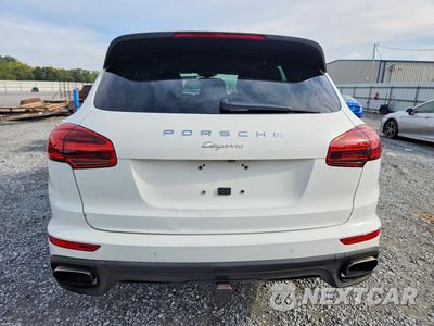 Zdjęcie 6 z 13 samochodu: 2017 PORSCHE CAYENNE VIN:WP1AA2A2XHKA80368 - miniatura