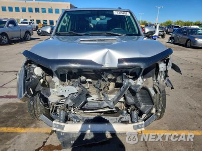 Piąte zdjęcie samochodu w środku: 2019 TOYOTA 4RUNNER TRD OFF-ROAD PREMIUM VIN:JTEBU5JR4K5636896 - miniatura