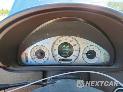 Zdjęcie 9 z 12 samochodu: 2007 MERCEDES-BENZ CLK 350 VIN:WDBTJ56H67F213836 - miniatura