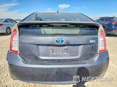 Zdjęcie 6 z 12 samochodu: 2013 TOYOTA PRIUS TWO VIN:JTDKN3DU1D1690432 - miniatura