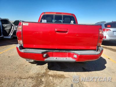 Zdjęcie 6 z 12 samochodu: 2014 TOYOTA TACOMA V6 VIN:3TMLU4EN4EM147973 - miniatura