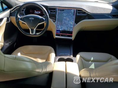 Zdjęcie 8 z 12 samochodu: 2016 TESLA MODEL S VIN:5YJSA1E28GF151718 - miniatura