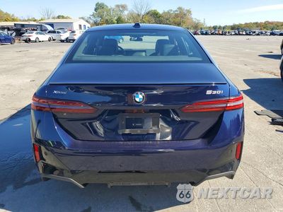 Zdjęcie 6 z 13 samochodu: 2024 BMW 530 XI VIN:WBA53FJ0XRCP91595 - miniatura