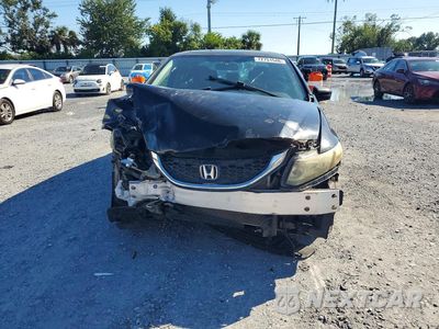 Piąte zdjęcie samochodu w środku: 2014 HONDA CIVIC EXL VIN:19XFB2F9XEE064535 - miniatura