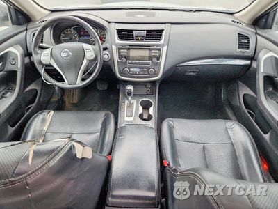 Zdjęcie 8 z 12 samochodu: 2017 NISSAN ALTIMA 2.5 SL VIN:1N4AL3AP7HC286745 - miniatura