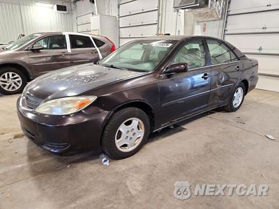 2002 TOYOTA CAMRY LE 4T1BE32K42U544227 - główne zdjęcie licytacji z USA - miniatura