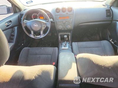 Zdjęcie 8 z 12 samochodu: 2012 NISSAN ALTIMA 2.5 VIN:1N4AL2APXCN525115 - miniatura
