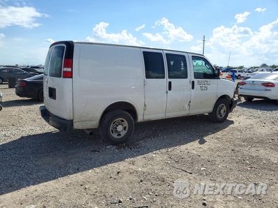 Trzecie zdjęcie samochodu z tyłu: 2018 CHEVROLET EXPRESS 2500 DELIVERY VAN VIN:1GCWGAFG1J1343024 - miniatura