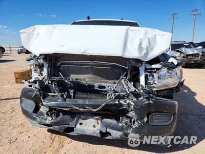 Piąte zdjęcie samochodu w środku: 2022 RAM 2500 VIN:3C6UR4HJ0NG320666 - miniatura