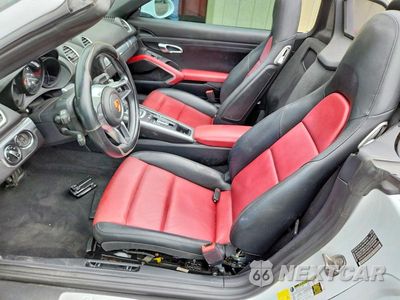 Zdjęcie 7 z 12 samochodu: 2022 PORSCHE BOXSTER BASE VIN:WP0CA2A87NS205398 - miniatura