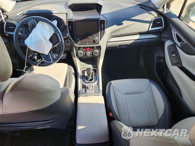 Zdjęcie 8 z 13 samochodu: 2019 SUBARU FORESTER LIMITED VIN:JF2SKASC6KH420903 - miniatura