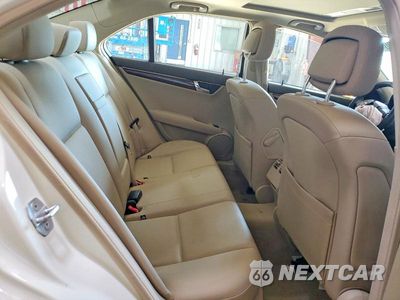 Zdjęcie 10 z 12 samochodu: 2009 MERCEDES-BENZ C 300 4MATIC VIN:WDDGF81X19F259202 - miniatura