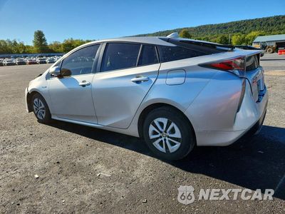 Drugie zdjęcie samochodu z przodu: 2017 TOYOTA PRIUS THREE VIN:JTDKARFUXH3036339 - miniatura