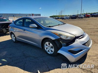 Czwarte zdjęcie samochodu z boku: 2016 HYUNDAI ELANTRA SE VIN:5NPDH4AE2GH729576 - miniatura