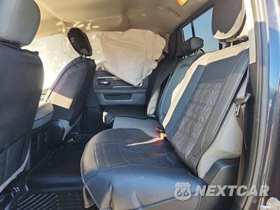 Zdjęcie 10 z 12 samochodu: 2018 RAM 1500 SLT VIN:3C6RR6LT1JG210066 - miniatura