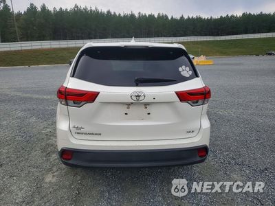 Zdjęcie 6 z 13 samochodu: 2019 TOYOTA HIGHLANDER XLE VIN:5TDKZRFH1KS553644 - miniatura