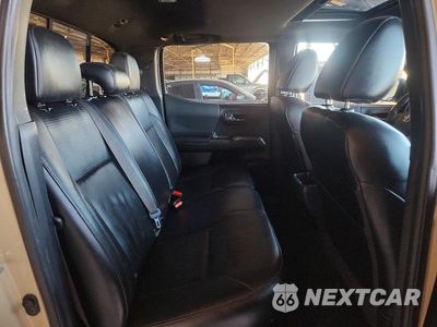 Zdjęcie 10 z 12 samochodu: 2018 TOYOTA TACOMA VIN:5TFCZ5AN7JX163702 - miniatura