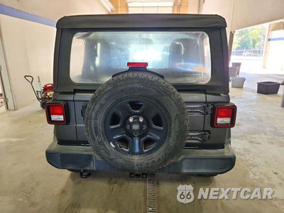 Zdjęcie 6 z 13 samochodu: 2018 JEEP WRANGLER UNLIMITED SPORT VIN:1C4HJXDG5JW127907 - miniatura
