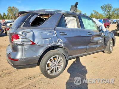 Trzecie zdjęcie samochodu z tyłu: 2019 MERCEDES-BENZ GLE 400 4MATIC VIN:4JGDA5GB6KB217235 - miniatura