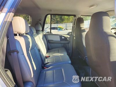 Zdjęcie 10 z 12 samochodu: 2006 FORD EXPEDITION XLT VIN:1FMPU15566LA67220 - miniatura